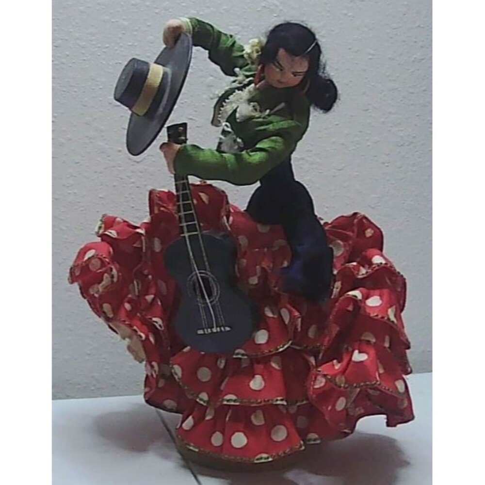 Vtg Marin Chiclana doll Spanish flamenco Polka Dot Dress, Guitar 9"